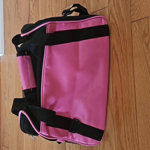 New Sling Soft Pet Carrier - Picture 2 of 7